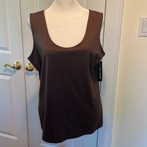 A'nue Ligne classic tank in walnut. Tactel & Lycra. Size XL. NWT - Picture 5 of 5
